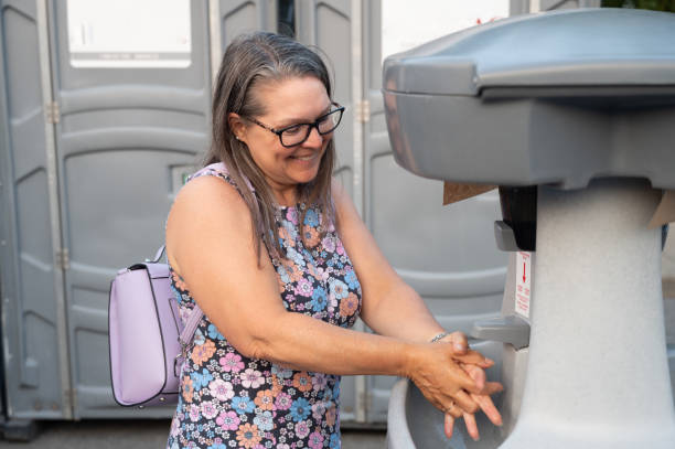 Best Porta potty rental for parties  in St Marys, WV